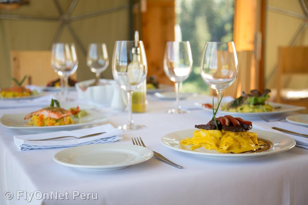 Photo Album: Meal at the geodesic dome